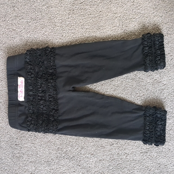 Ruffle Butts black leggings 12-24mos EUC - Picture 1 of 4